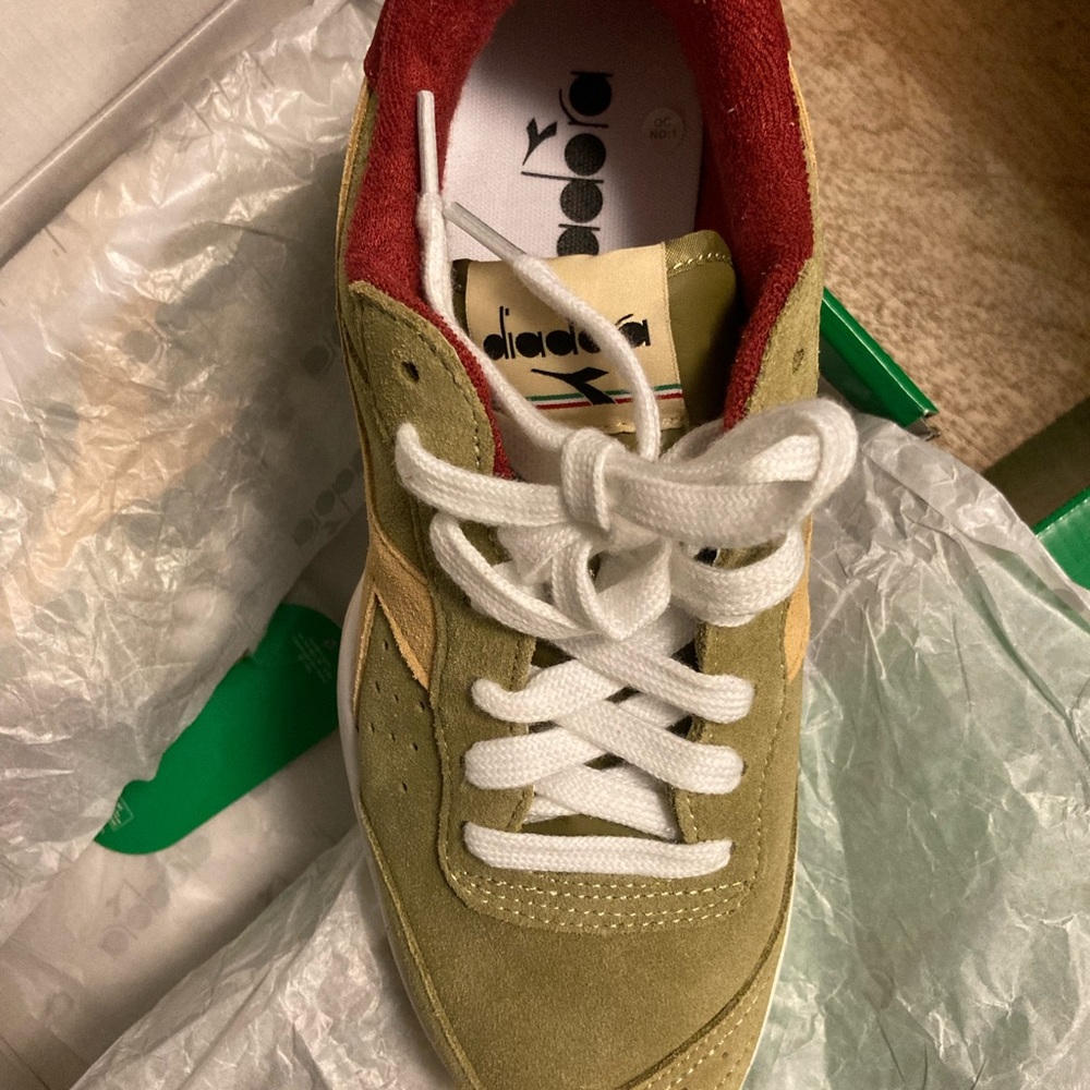 Diadora sneakers Italy 🇮🇹 suede Maverick Khaki/Deep Claret 🔥 Hot